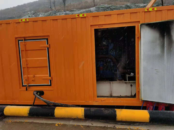 扶风发电车出租-应急柴油发电机组选什么样的比较好？