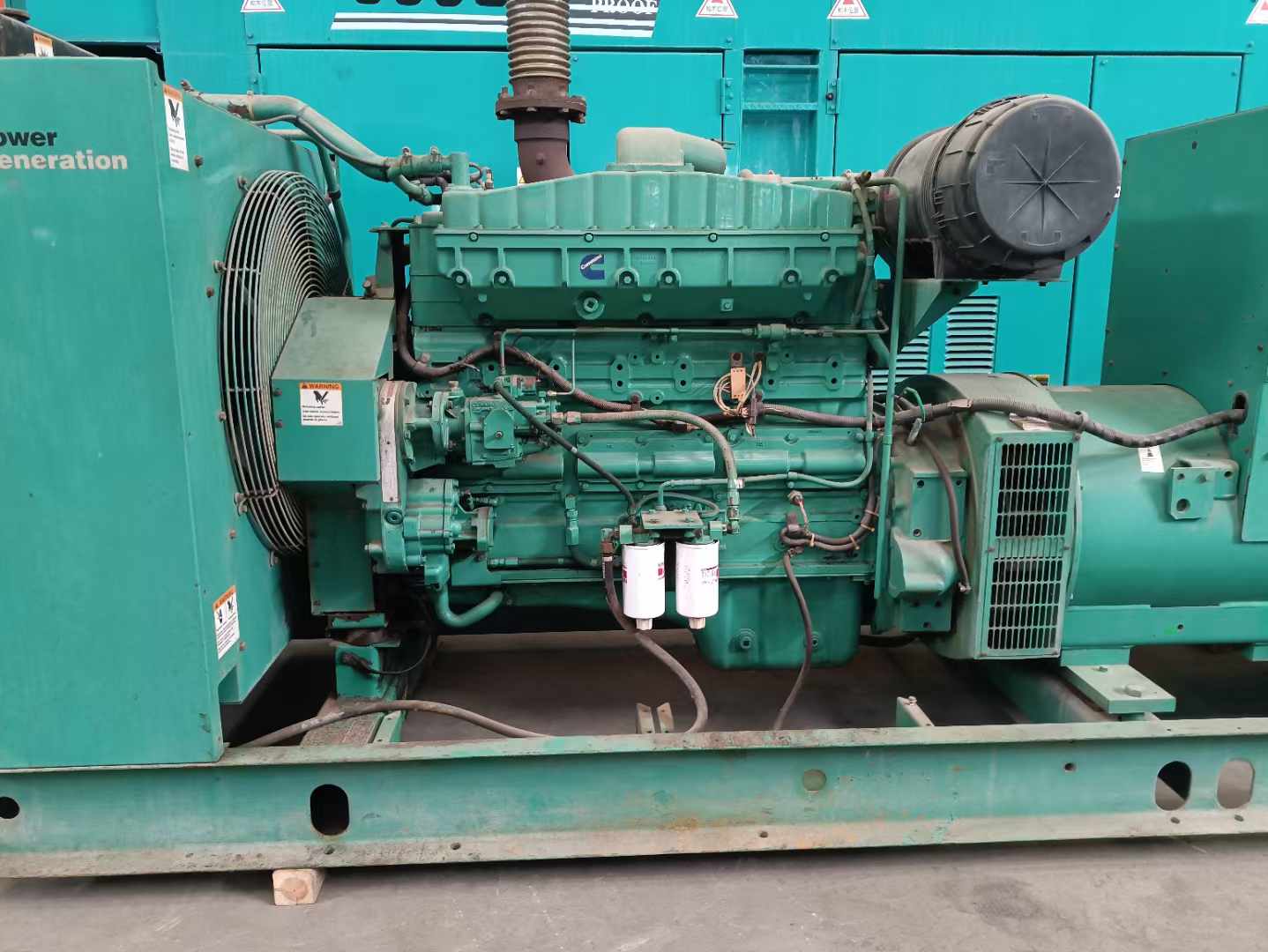 扶风过载会对 600kW 柴油发电机组造成哪些损害？
