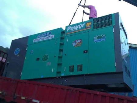 扶风柴油发电机组转速不稳定时，如何对发动机进行维护？