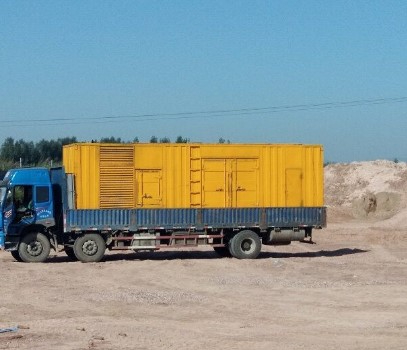 扶风发电机出租如何判断柴油发电机冷却液是否需要更换？