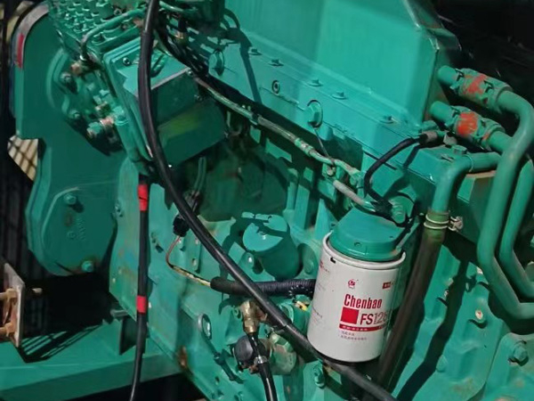 扶风如何确定新的发电机组控制系统是否与原系统兼容？